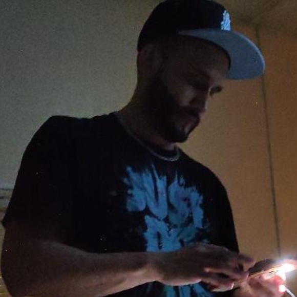 Meet your Posher, Samuel - Picture 3 of 5